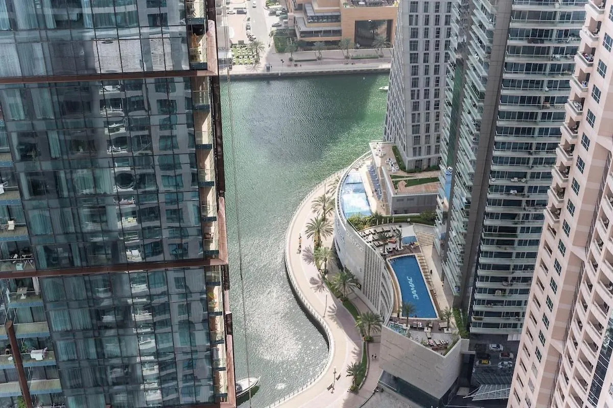 Exquisite 2-Bedrooms At The Torch Tower In Dubai Marina Near The Beach!