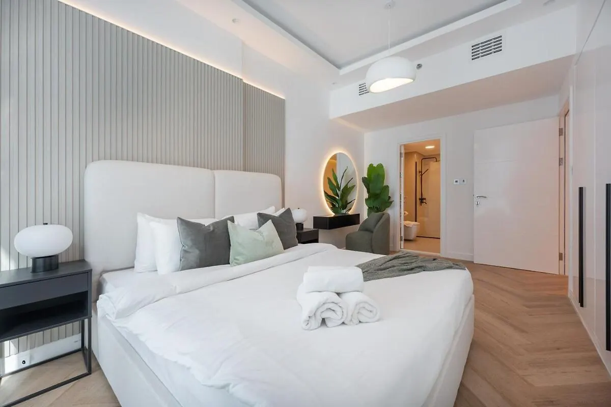 Apartment Exquisite 2-Bedrooms At The Torch Tower In Dubai Marina Near The Beach! United Arab Emirates